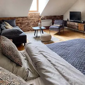  Apartmán Cozy And Warm In The Heart Of